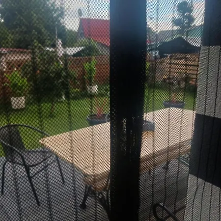 Dom Na Gwarnej * Osłonin