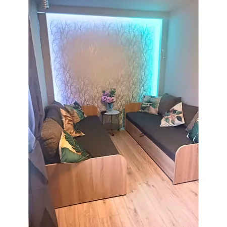 Holiday home Dom Na Gwarnej *